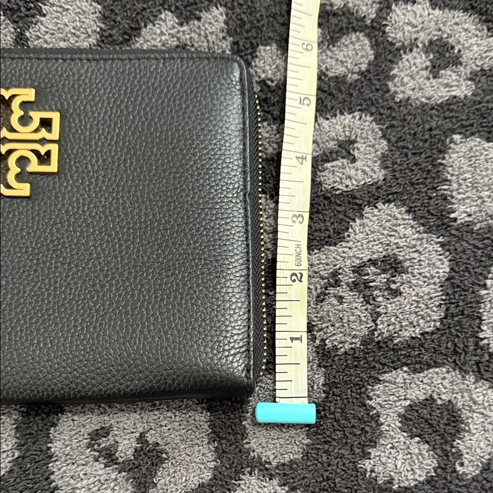 Tory Burch like new
